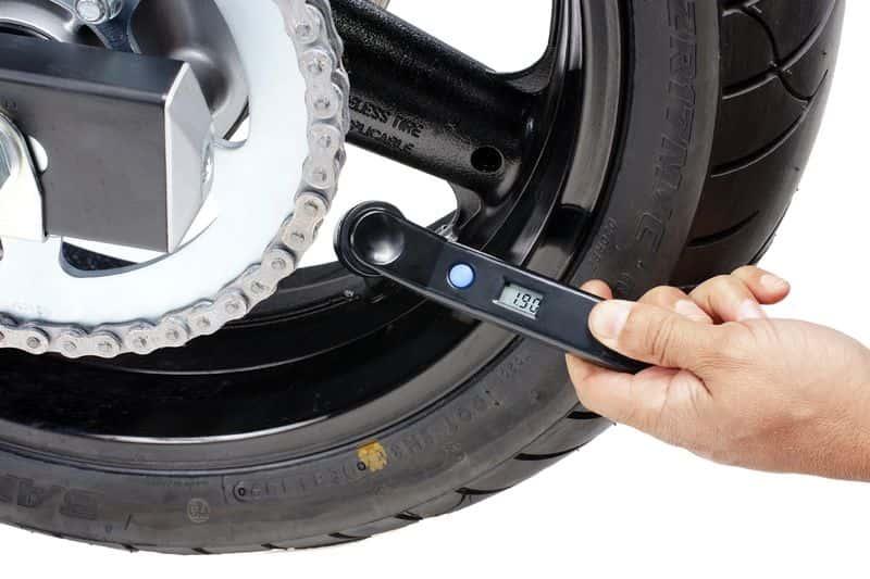 Tire pressure indicator